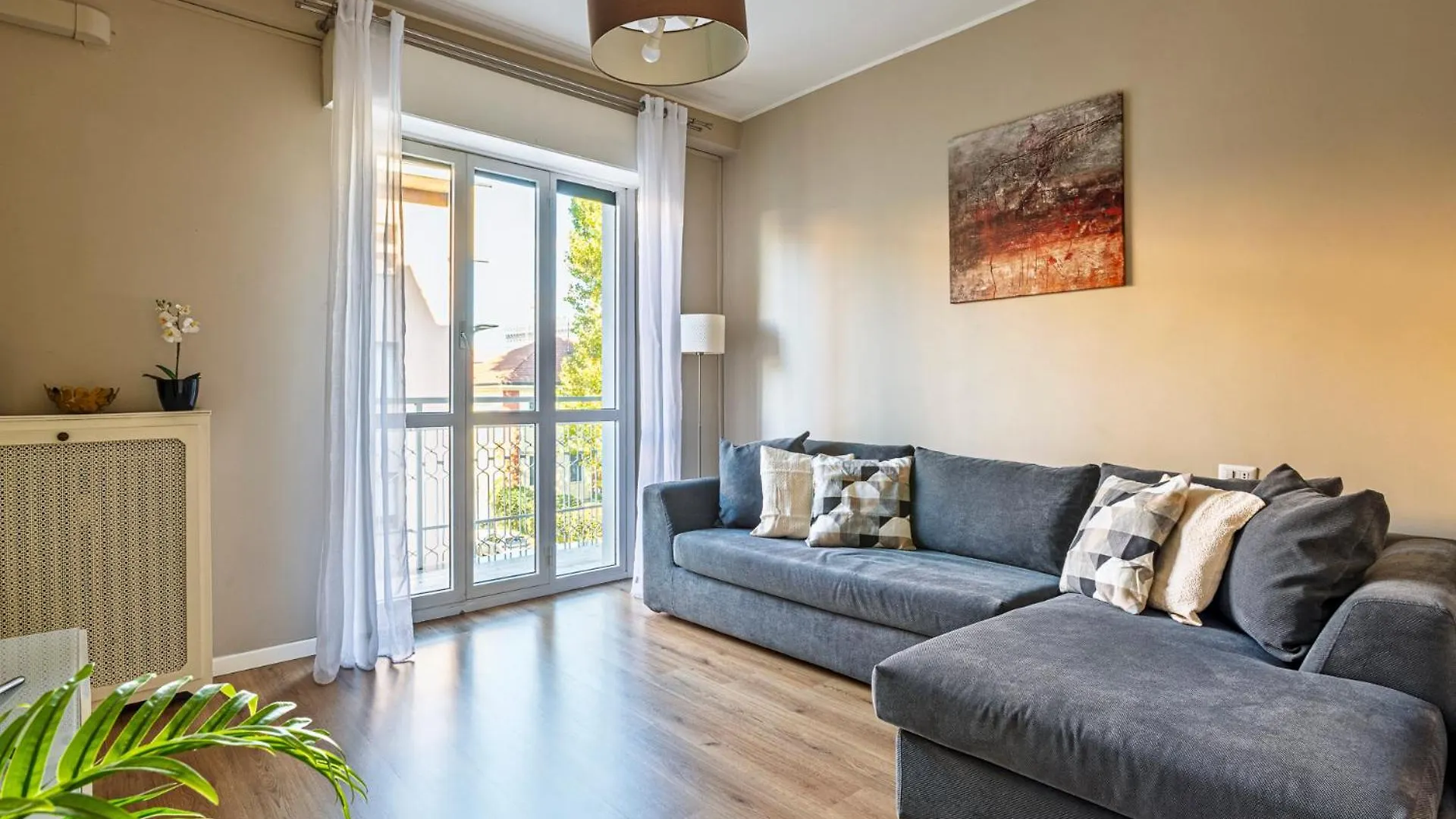 Luvi - Ebro Apartment Milan