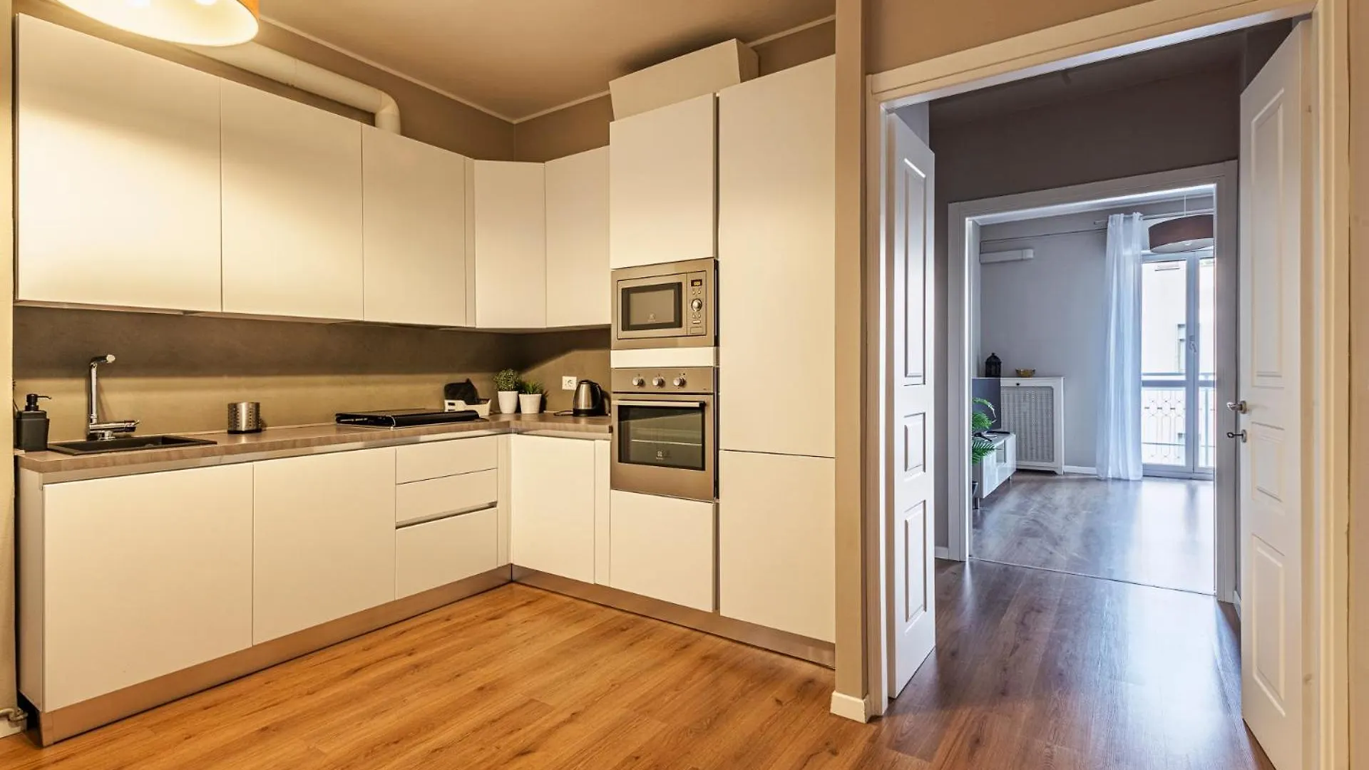 Luvi - Ebro Apartment Milan